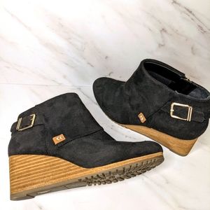 Dr Scholl's Be Energized Suede Wedge Bootie
